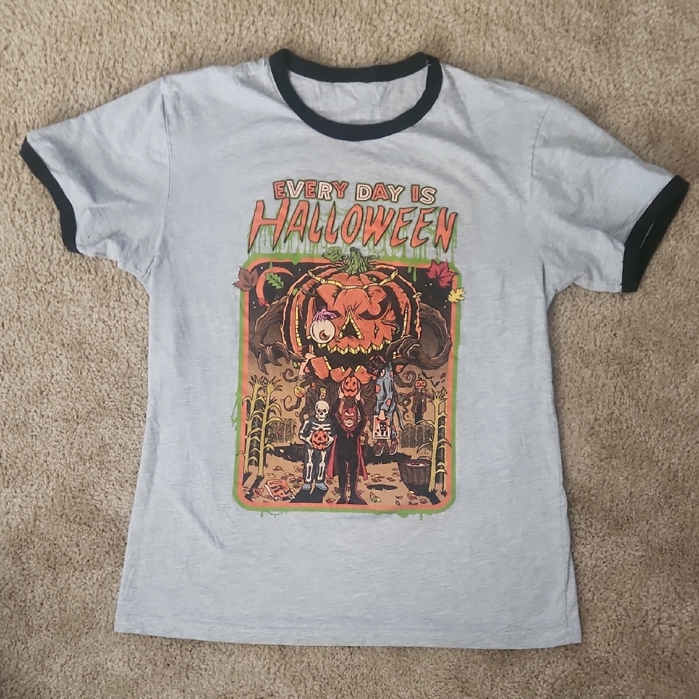 Cavity Colors Halloween Shirt Size M